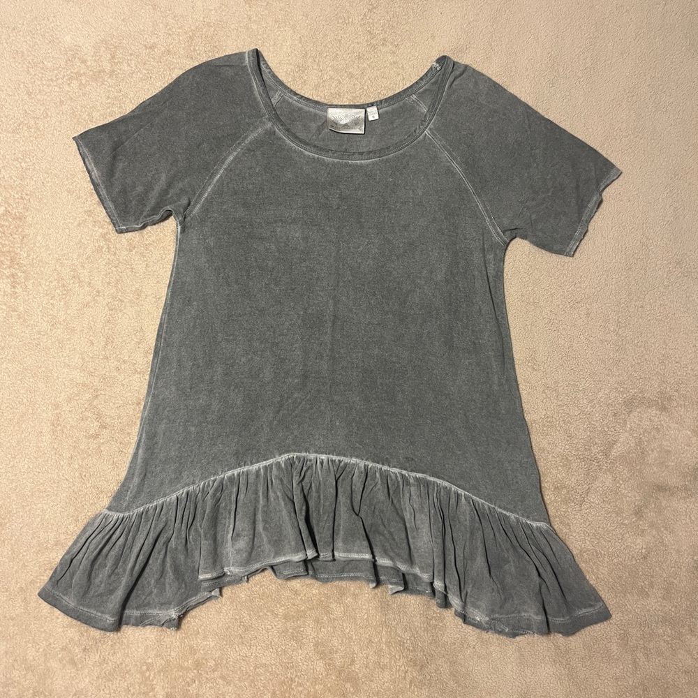 Dantelle Gray Ruffle Hem Blouse